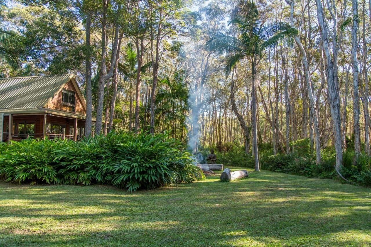 Buddha's Bungalow Teluk Byron Bagian luar foto